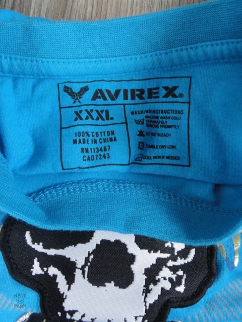 AVIREX koszulka z czachą i krzyżem