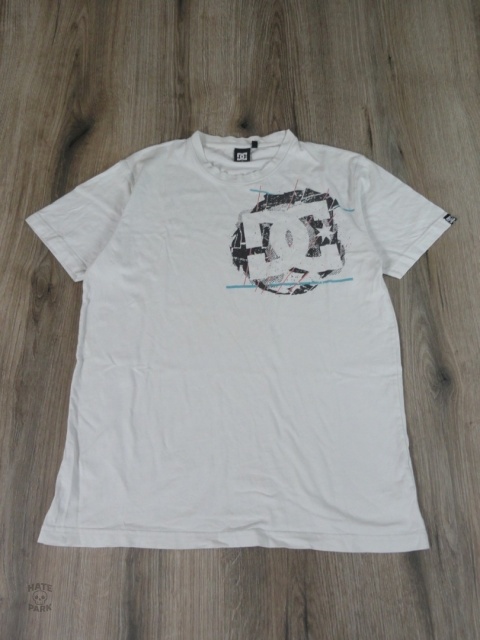 DC shoes t-shirt logo 2000s