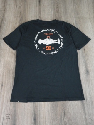 DC shoes koszulka w drut kolczasty