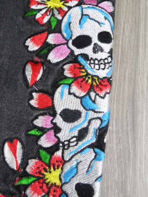 Ed hardy jeans baggy
