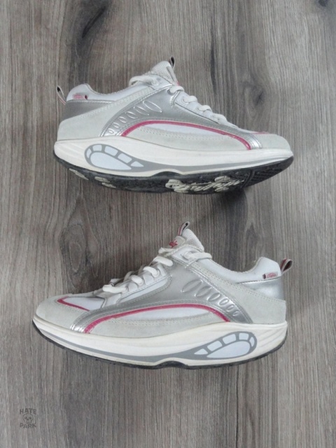 Buffalo platorm boots 2000s