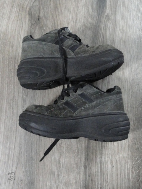 Raid platform buty 2000s