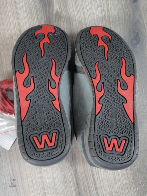 Wishot czołgi skate buty chunky 2000s vintage